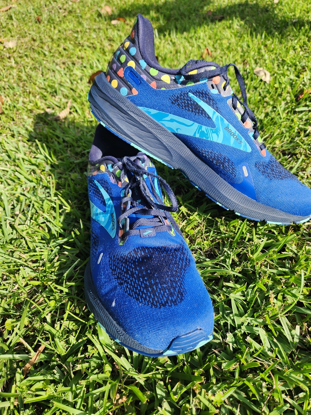 Brooks Blue Running Shoes with Multicolor Accent MENS 13